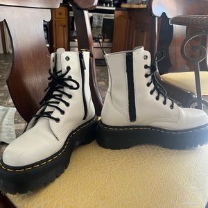 White Dr. Martens Jadon Platform 8 Eye Boot, size 7